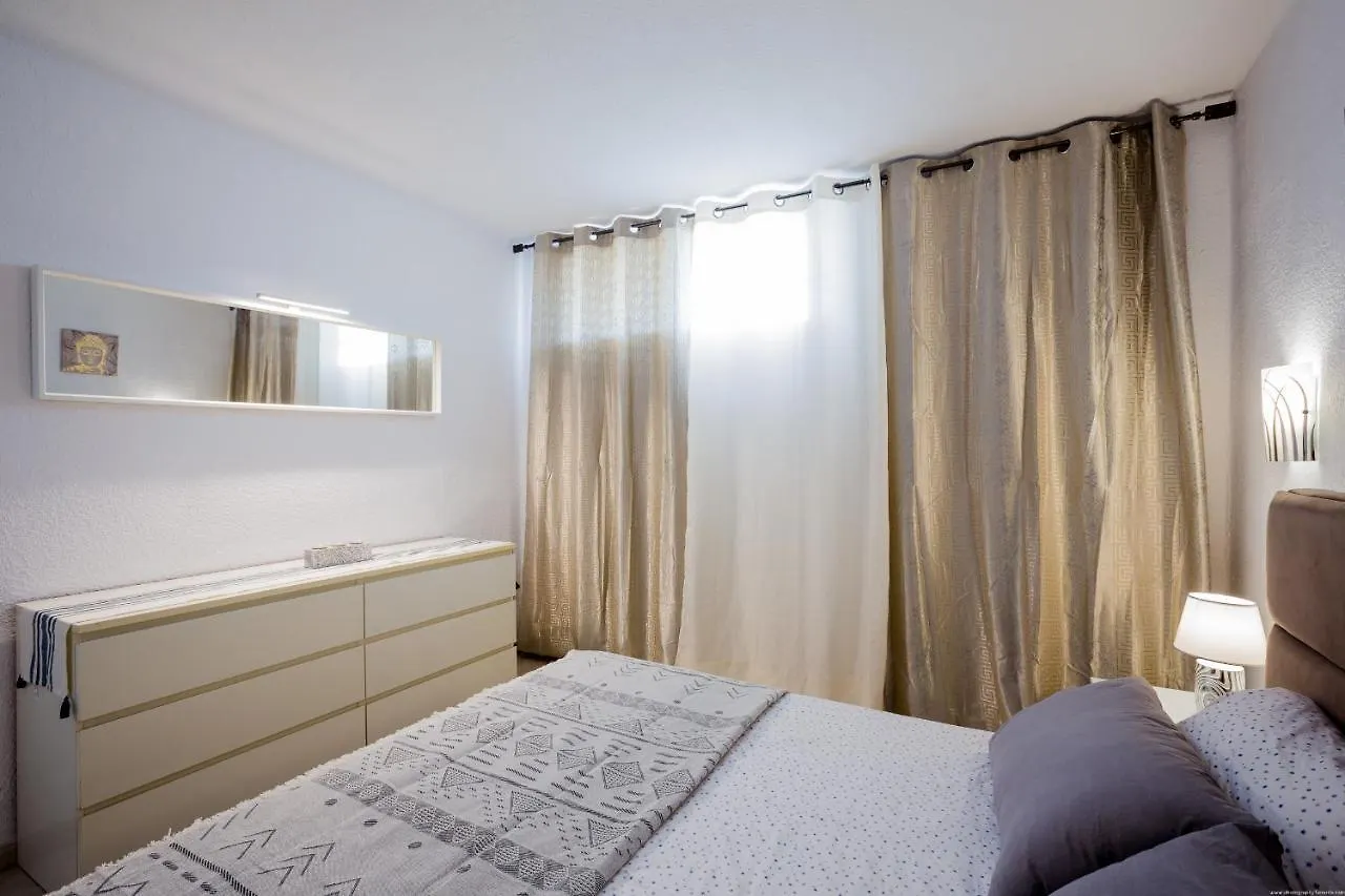 Great Location 1 Bedroom Apartment Costa Adeje  Spain